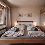 Casa Dschember 11 *